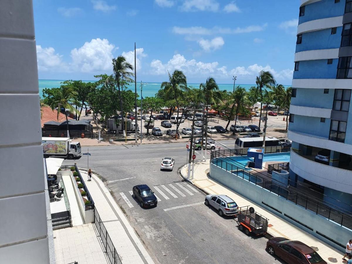 Na Beira Mar De Pajucara- Edif Neo- Apartamento Quarto E Sala- Tem Varanda - Vista Lateral Do Mar- Rua Julio Plech Filho 60 Esquina Com Avenida Doutor Antonio Gouveia - Consumo Eletrico E Pago No Ckeck-Out 1Kwh E 1,35 Reias Maceió المظهر الخارجي الصورة