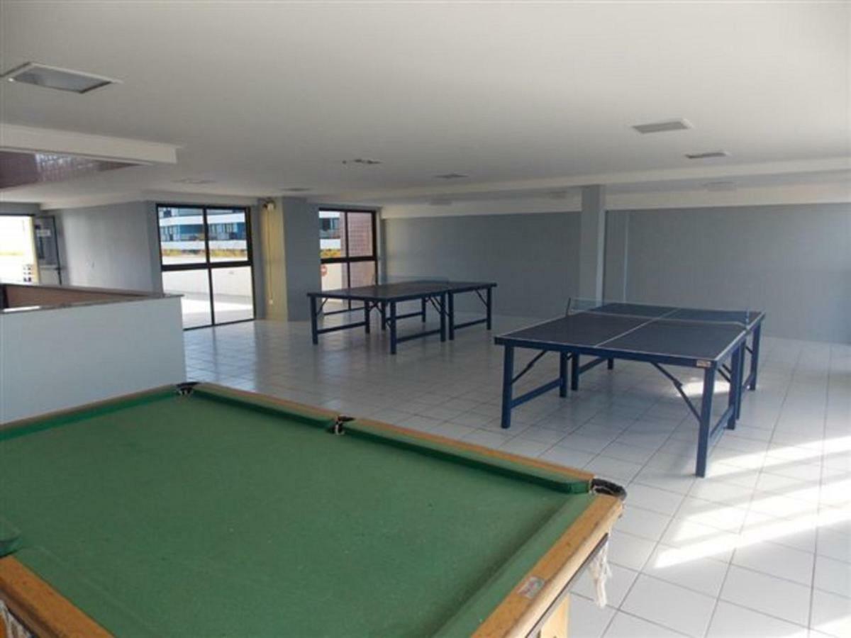 Na Beira Mar De Pajucara- Edif Neo- Apartamento Quarto E Sala- Tem Varanda - Vista Lateral Do Mar- Rua Julio Plech Filho 60 Esquina Com Avenida Doutor Antonio Gouveia - Consumo Eletrico E Pago No Ckeck-Out 1Kwh E 1,35 Reias Maceió المظهر الخارجي الصورة