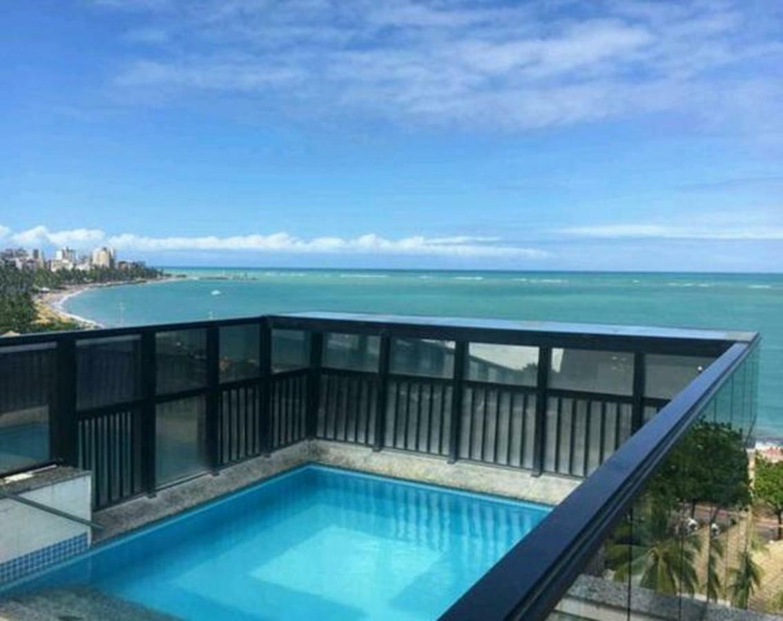 Na Beira Mar De Pajucara- Edif Neo- Apartamento Quarto E Sala- Tem Varanda - Vista Lateral Do Mar- Rua Julio Plech Filho 60 Esquina Com Avenida Doutor Antonio Gouveia - Consumo Eletrico E Pago No Ckeck-Out 1Kwh E 1,35 Reias Maceió المظهر الخارجي الصورة