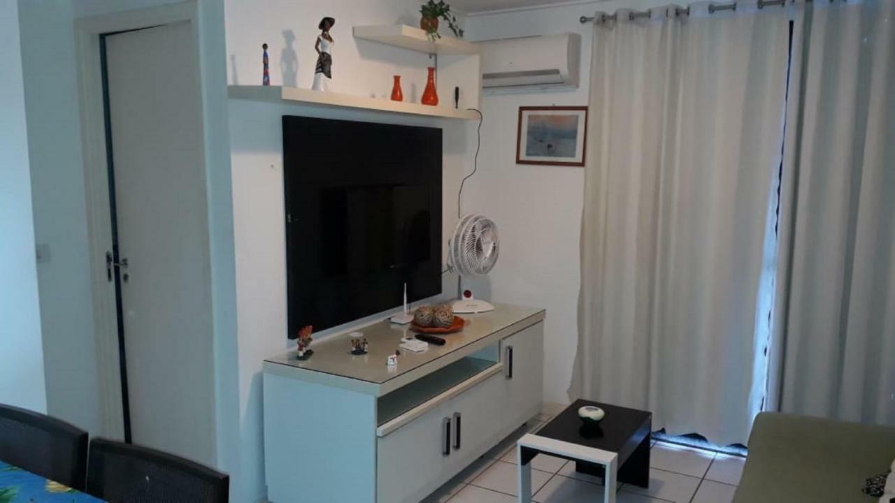 Na Beira Mar De Pajucara- Edif Neo- Apartamento Quarto E Sala- Tem Varanda - Vista Lateral Do Mar- Rua Julio Plech Filho 60 Esquina Com Avenida Doutor Antonio Gouveia - Consumo Eletrico E Pago No Ckeck-Out 1Kwh E 1,35 Reias Maceió المظهر الخارجي الصورة